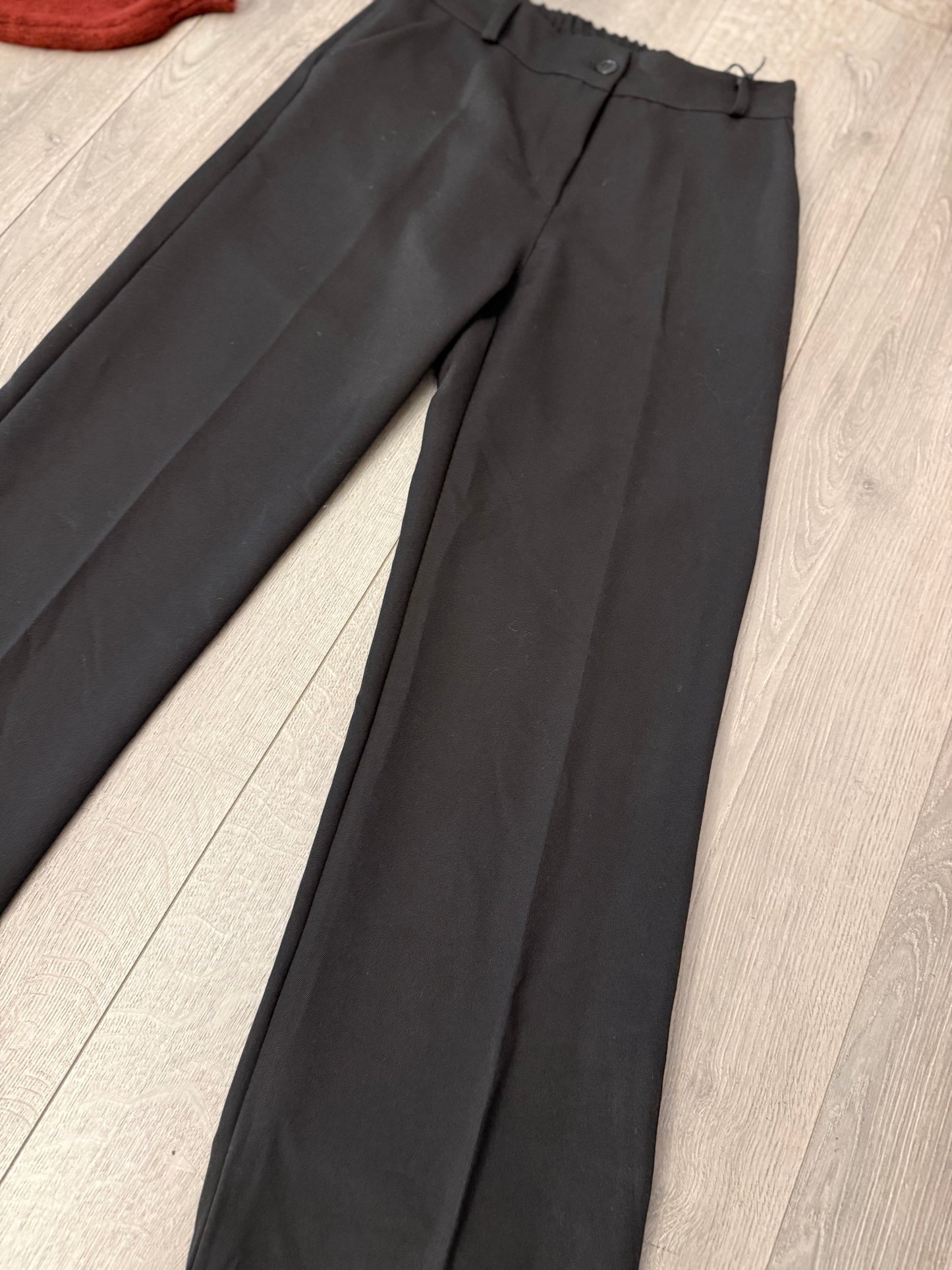 Pantalone palazzo stretto