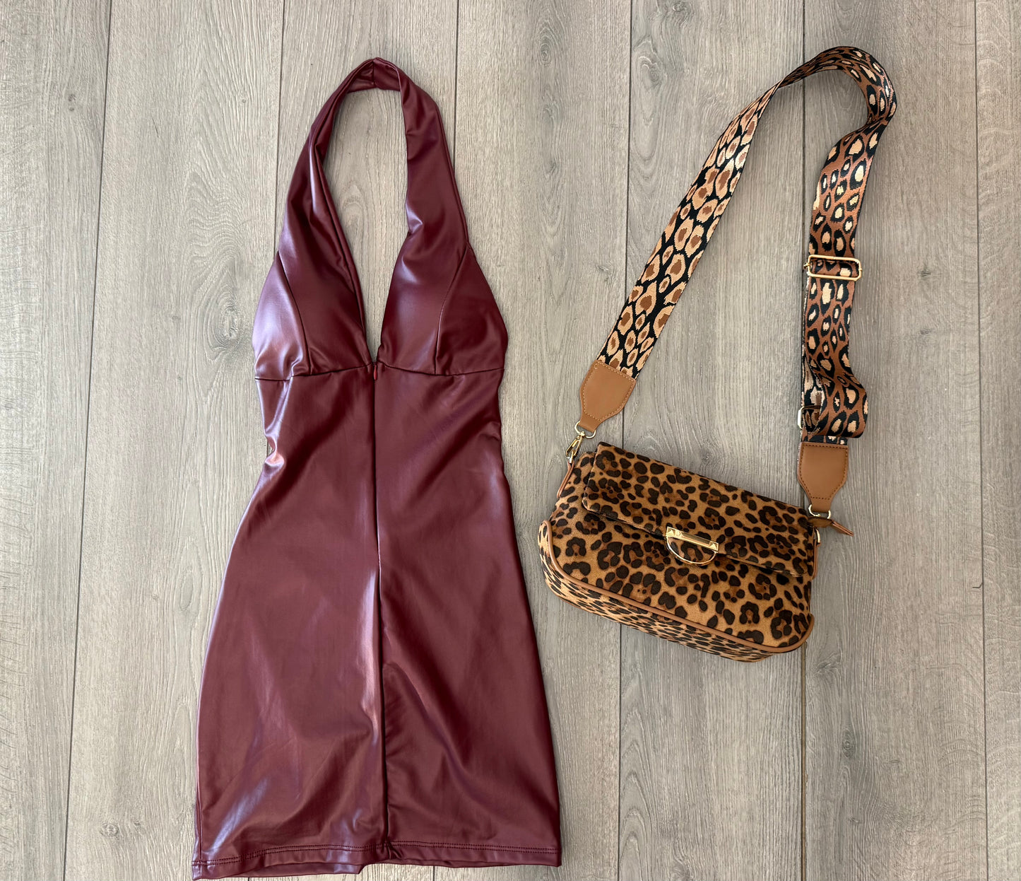 Vestito in pelle