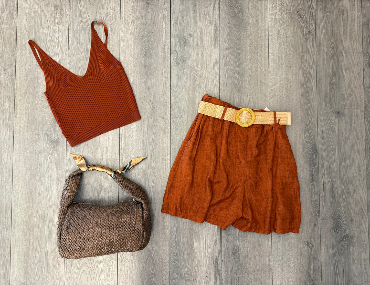 Shorts new colly