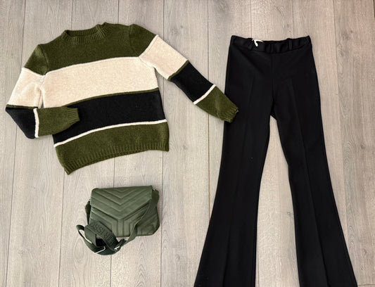 Pantalone basic a zampa