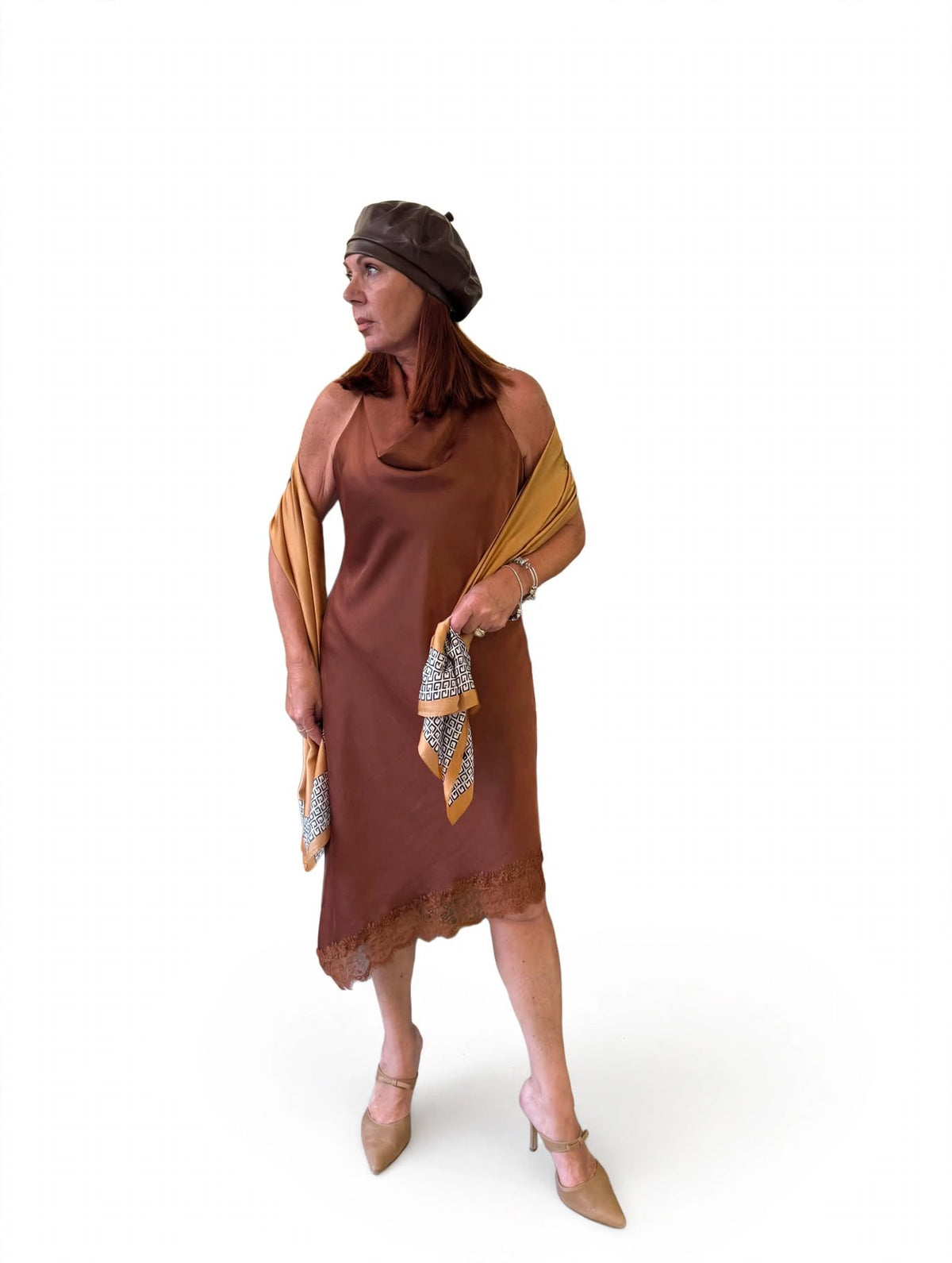 Dress bolo