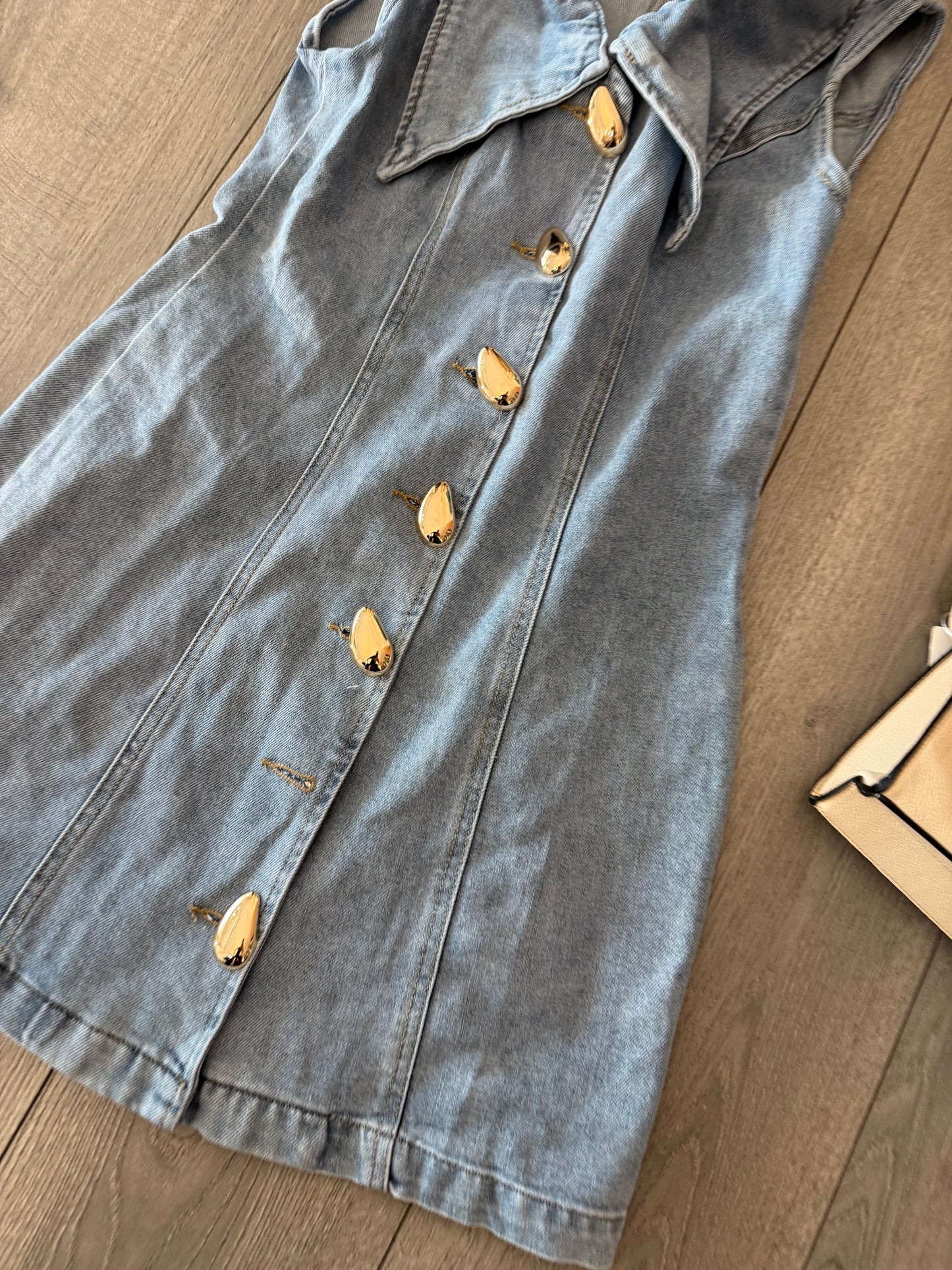 Vestito smanicato in jeans